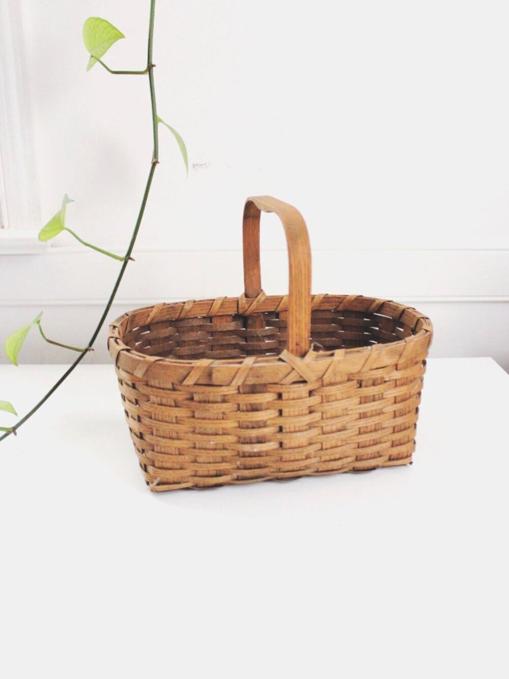 Vintage Handwoven Wooden Basket Handle Rustic Oval Storage Decor Farmhouse
